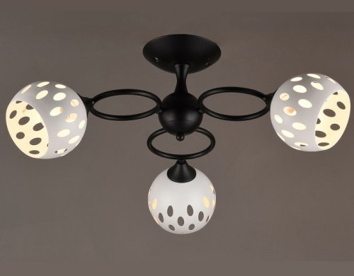 Люстра потолочная трехрожковая Мелодия Света Е27 Черный фото Люстра потолочная трехрожковая Мелодия Света Е27 Черный картинка